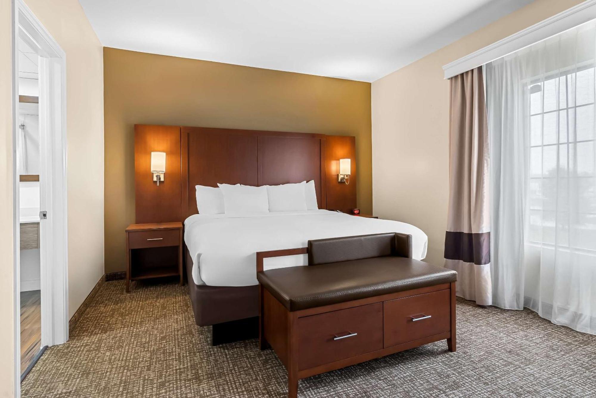 Comfort Suites Near Camp Lejeune Jacksonville Exterior photo